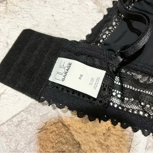 LIKE NEW Garage Black Lace Trim Bra/ Bralette P/S - Picture 6 of 13